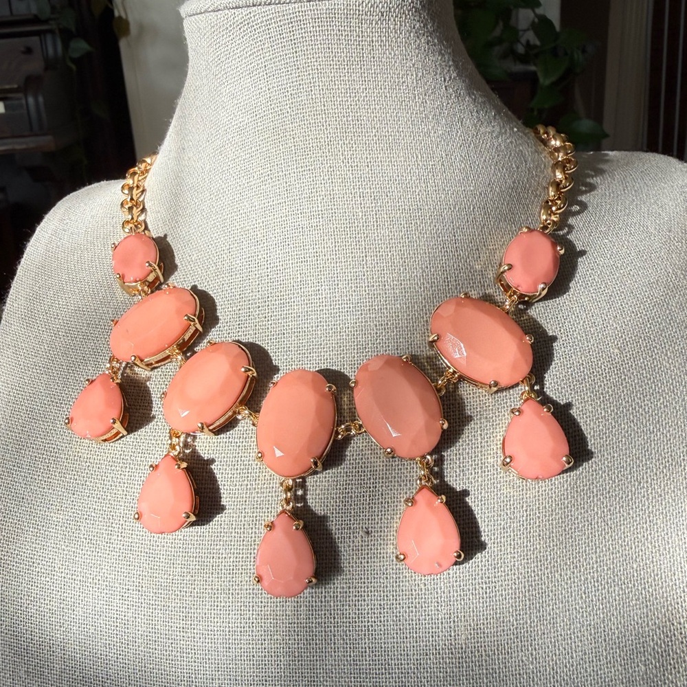 Designer Zoetik Gold Tone Statement Bib Necklace Coral Cabochons Chunky Glam